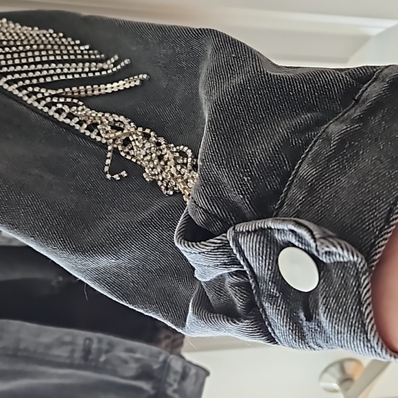 POL Distressed Rhinestone Denim Jacket - Picture 7 of 9